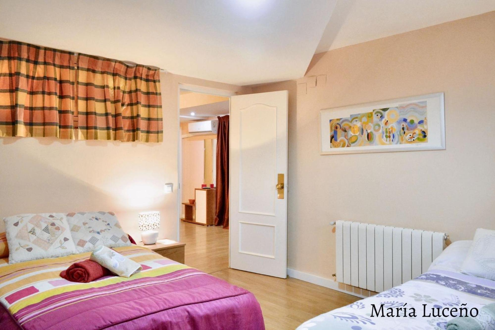 Comfortable Apartment In Caceres 55 M² Welcoming Terrace Exterior foto